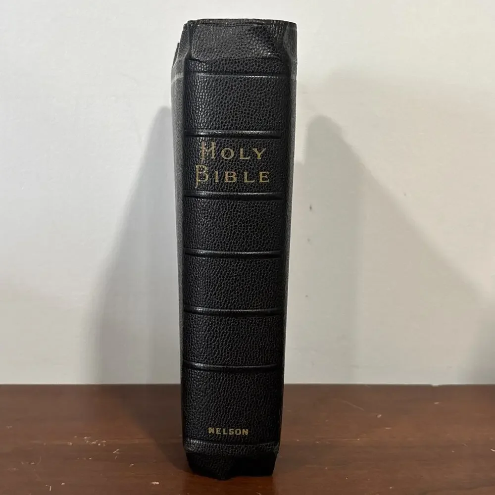 Holy Bible Old & New Testament Nelson Congregational Publishing Society W/ Maps - Picture 2 of 13